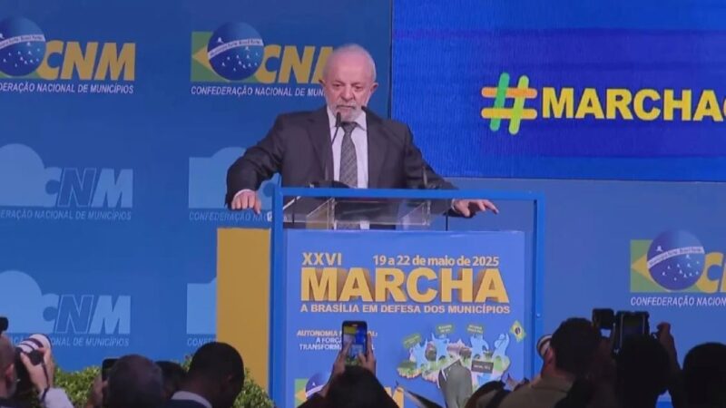 Pesquisa Datafolha revela que Lula tem que trabalhar mais e falar menos