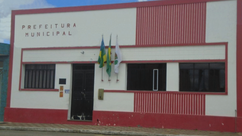 Prefeito de Macambira reduz salário e gratificações por queda na arrecadação
