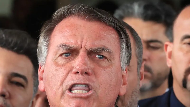 STF marca julgamento de Bolsonaro e aliados por tentativa de golpe de Estado