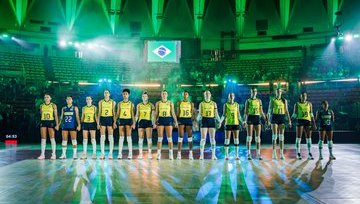 Brasil vence a França e avança para semifinais do Mundial de Vôlei Feminino