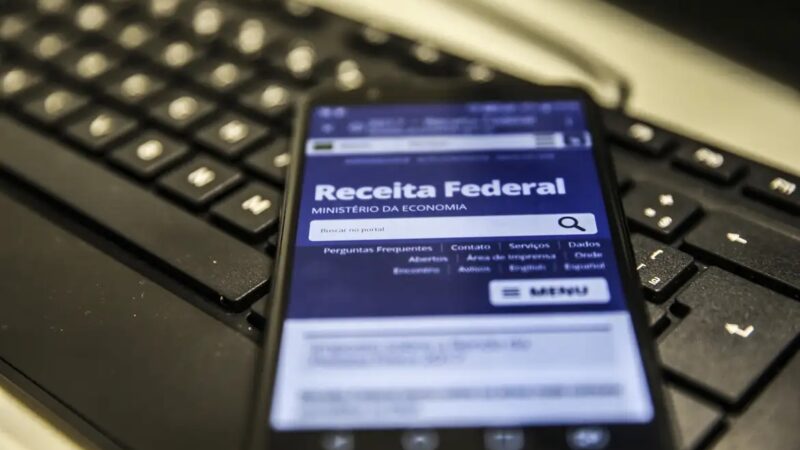 Governo Federal desenvolve superplataforma tributária 150 vezes maior que o PIX
