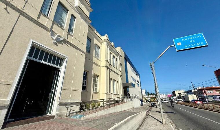 Hospital de Cirurgia realiza reconstrução de mama inédita em Sergipe com prótese de músculo e gordura da paciente