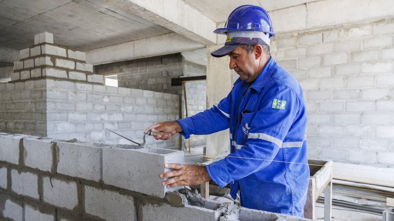 Governo lança 320 vagas em cursos gratuitos de qualificação na área da construção civil