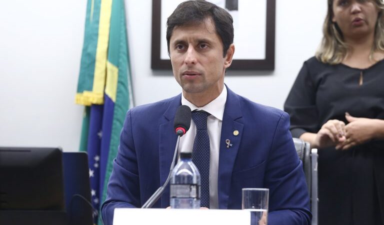Comissão aprova projeto que obriga adaptar áreas de lazer a pessoas com deficiência