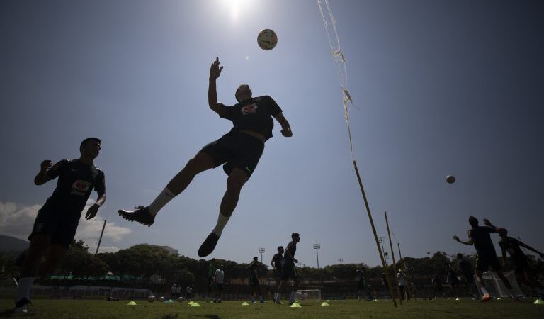Comissão do Esporte debate valorização e condições de trabalho dos treinadores de futebol