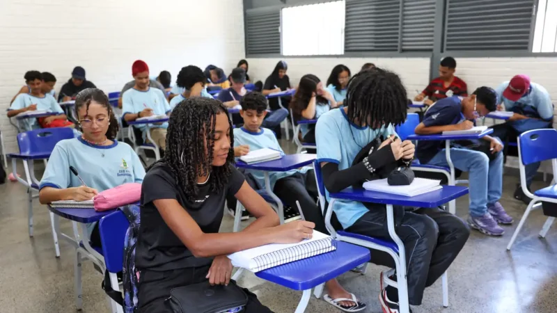 MEC inicia pagamento da 8ª parcela do Pé-de-Meia nesta segunda-feira