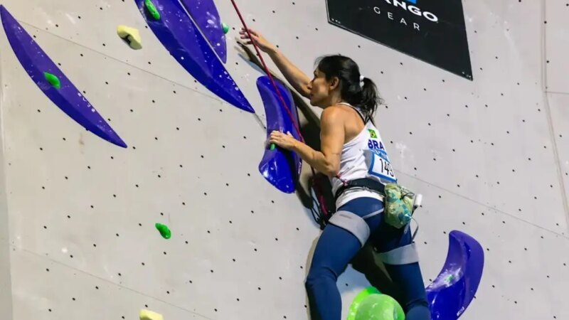 Marina Dias é ouro na etapa de Laval da Copa do Mundo de paraescalada