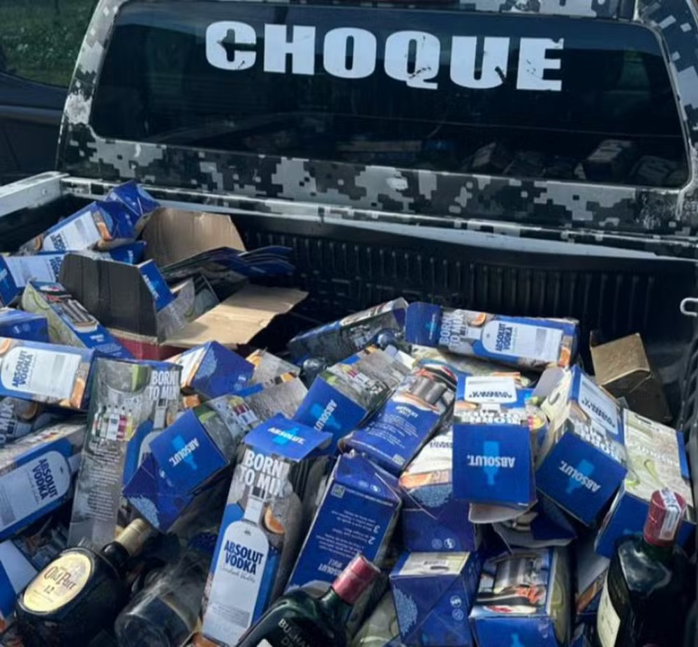 PM apreende 124 garrafas de bebidas adulteradas em Nossa Senhora do Socorro