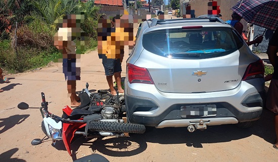 Colisão entre carro e moto deixa dois homens feridos na Rodovia dos Náufragos, em Aracaju