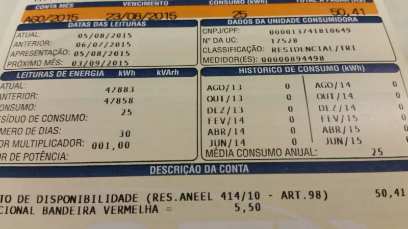 Conta de luz terá redução em dezembro com mudança para bandeira amarela