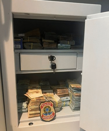 Polícia Federal cumpre mandados em 16 estados contra fraudes em aposentados