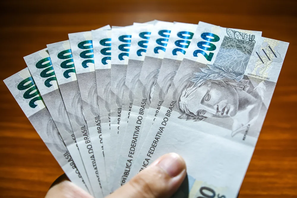 Salário mínimo para 2026 pode ficar em R$ 1.631,00 com reajuste de 7,44%