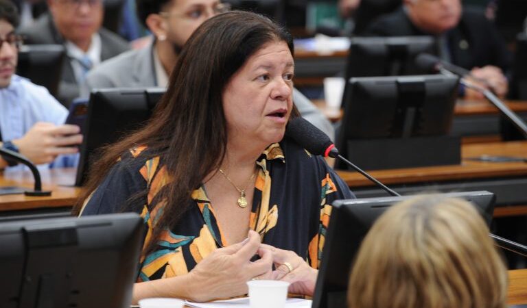 Comissão aprova destinar parte de emendas para projetos educacionais ligados ao esporte