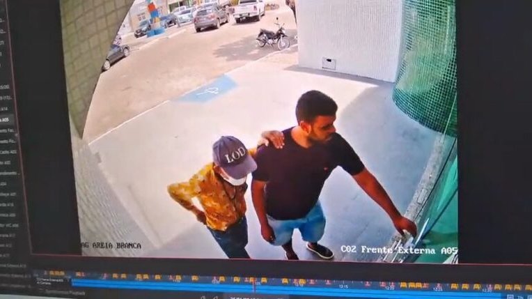 Dupla suspeita de aplicar golpes com dados do INSS no interior de Sergipe é presa