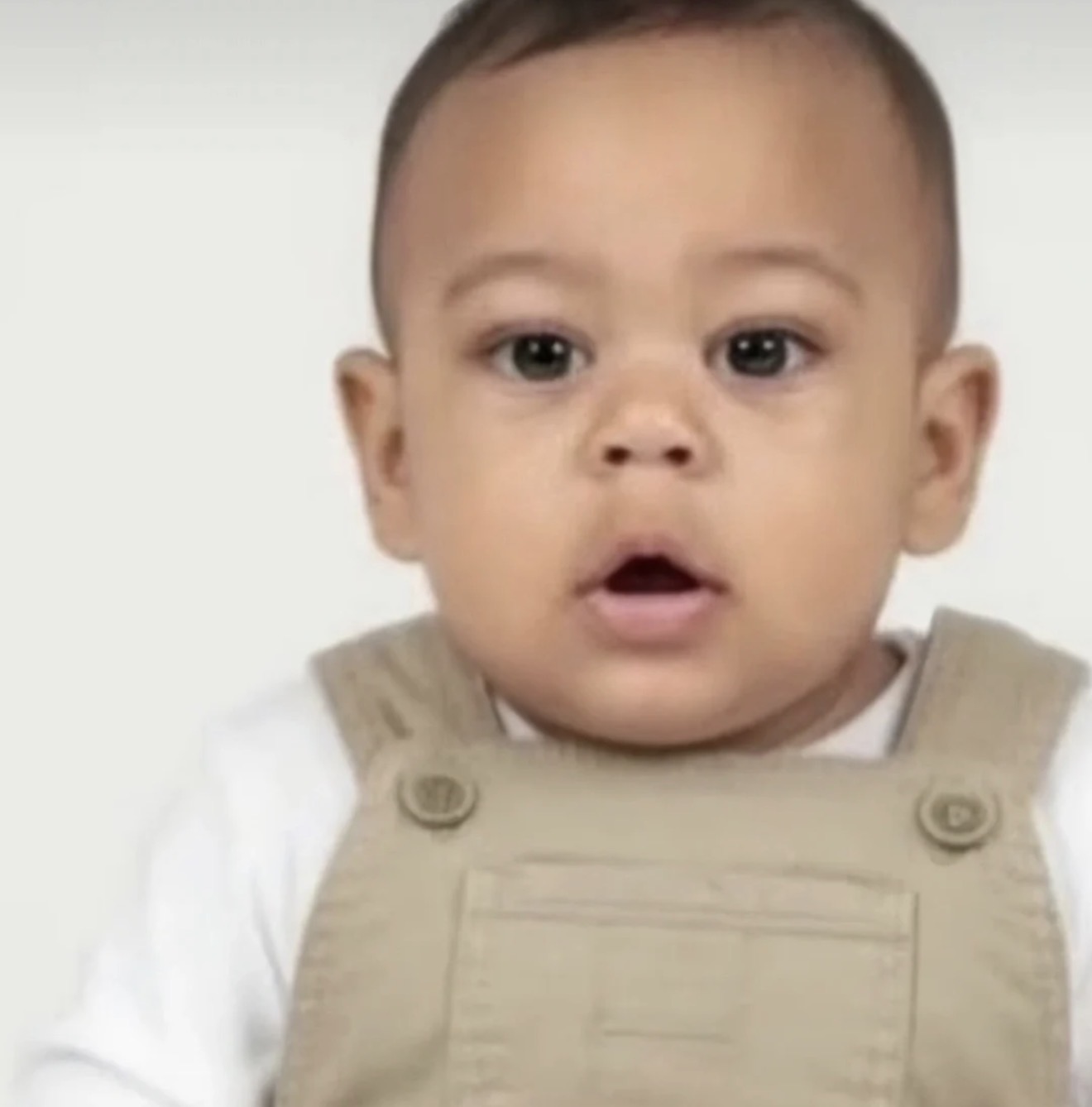 Laudo do IML revela que bebê de um ano foi espancado e asfixiado; mãe confessa que padrasto matou