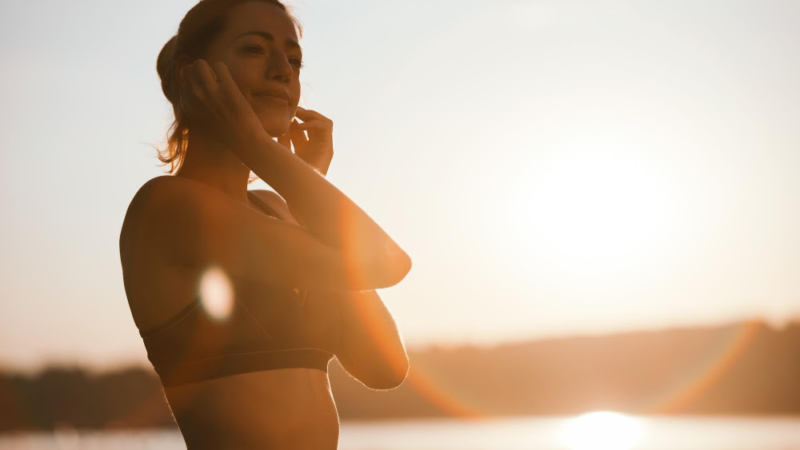 Verão exige atenção redobrada com a pele, alerta dermatologista