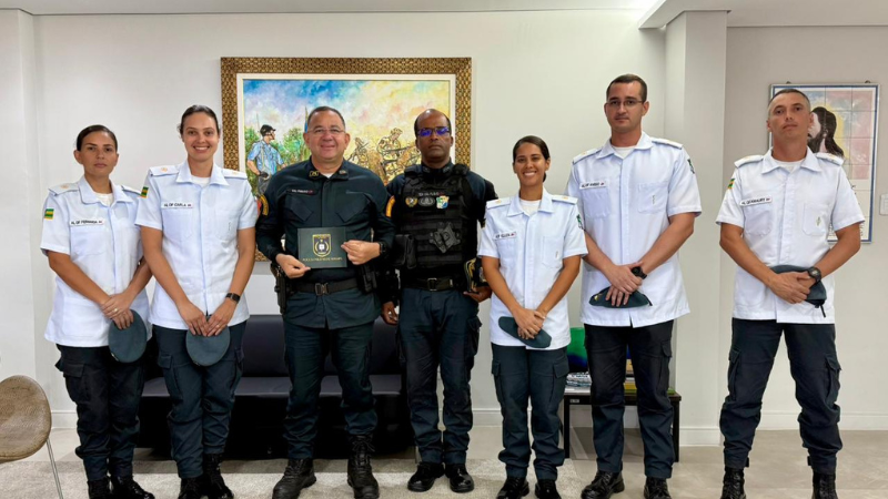 Comandante-Geral recebe novos Oficiais de Saúde e é convidado para formatura dos militares