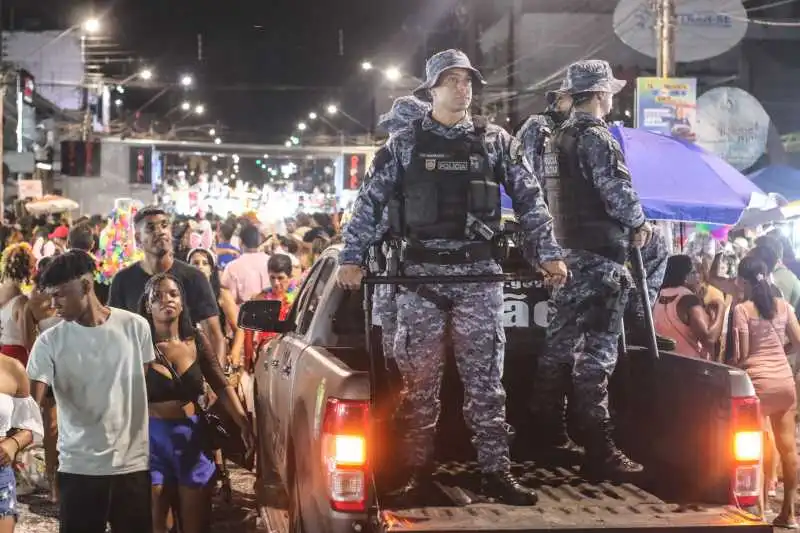 Perturbação do sossego responde por quase metade dos chamados à PM durante o Carnaval em Sergipe