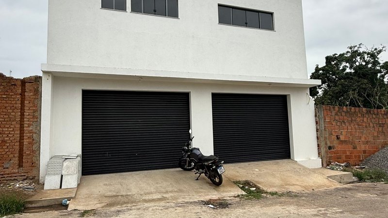 Supermercado é arrombado em Carira; prejuízo pode chegar a R$ 30 mil