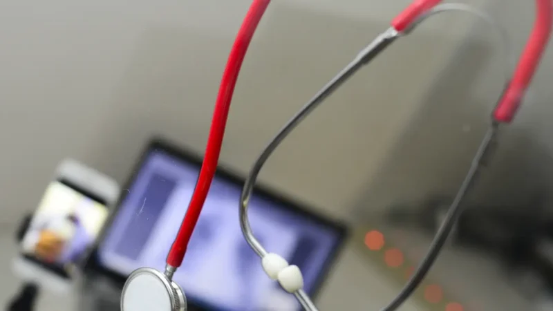 AgSUS e FMUSP oferecem mil vagas para curso gratuito sobre Saúde Digital na APS