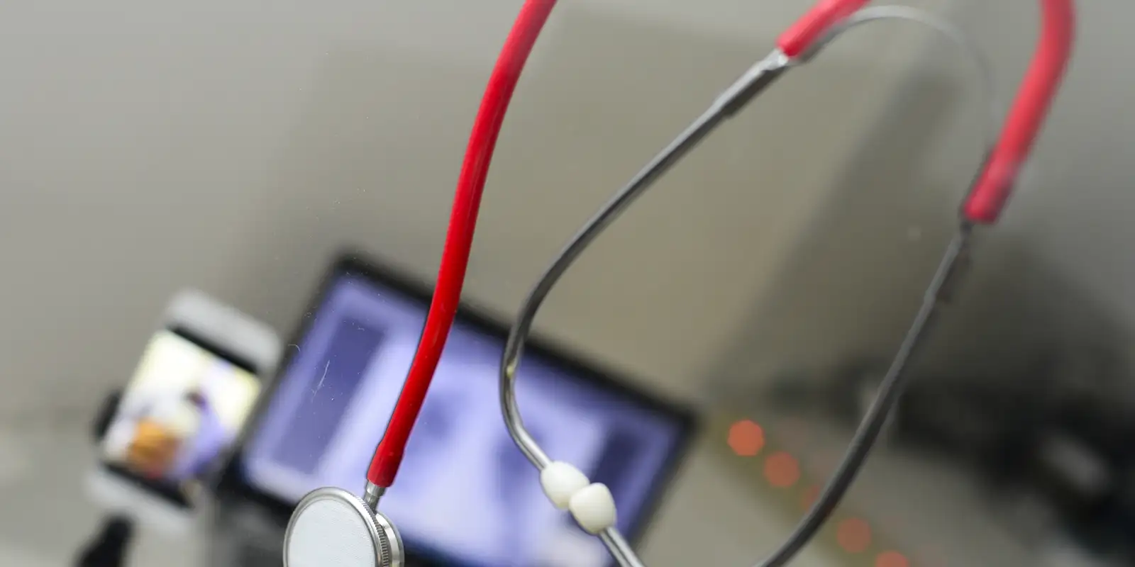 AgSUS e FMUSP oferecem mil vagas para curso gratuito sobre Saúde Digital na APS