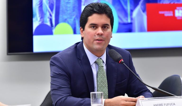 Comissão recebe ministro para discutir políticas públicas do esporte