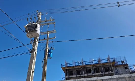 Energisa alerta para perigos de obras e serviços realizados próximos à rede elétrica