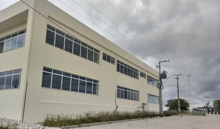 Justiça determina que União e IFS elaborem plano em 90 dias para regularizar Campus Poço Redondo