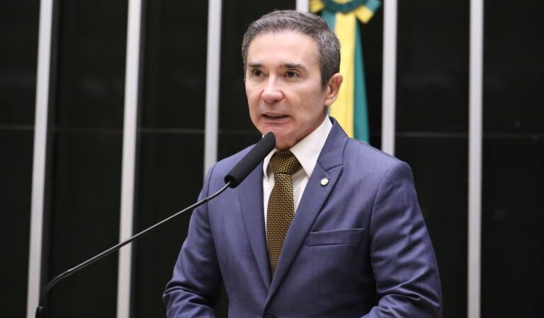 Projeto cria política nacional para ampliar acesso de pessoas com deficiência ao esporte