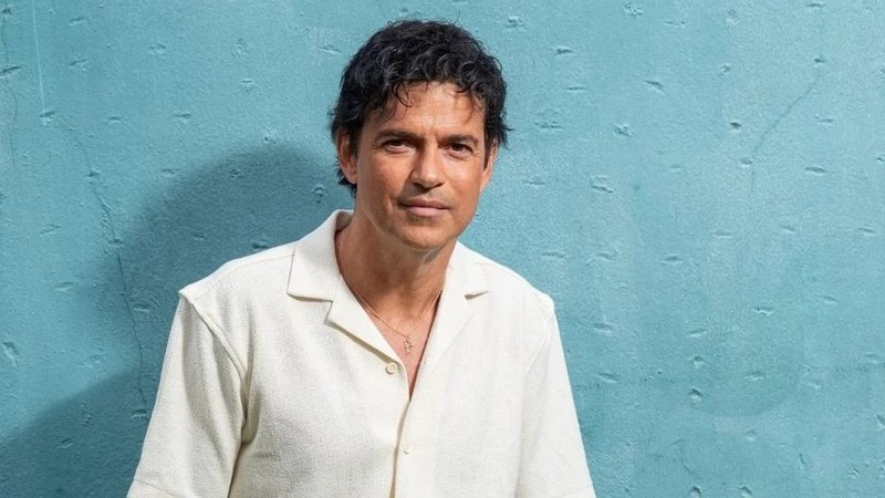 Últimos ingressos: Jorge Vercillo se apresenta em Aracaju com turnê que celebra 30 anos de carreira