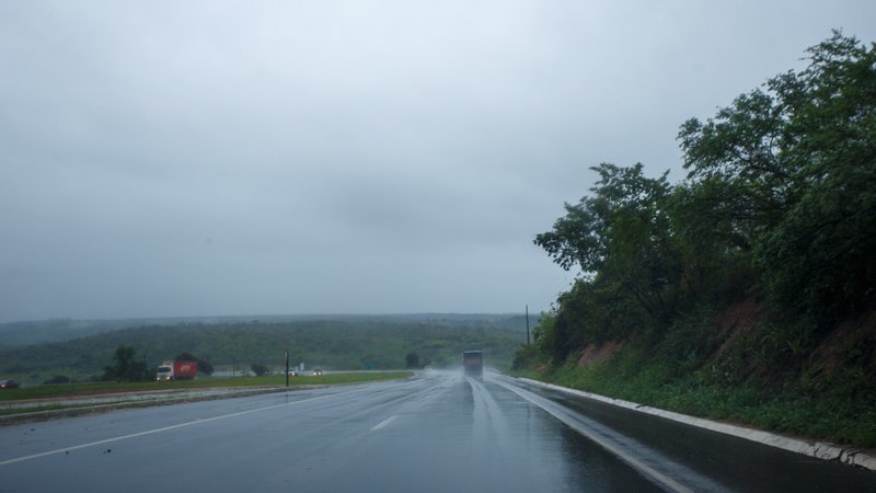 Sergipe tem previsão de chuvas moderadas nesta terça (14)