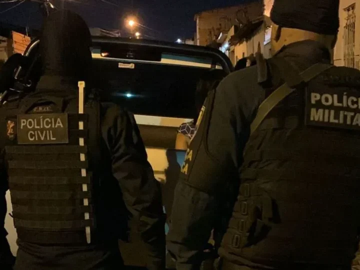 Homem investigado por homicídio, foragido da Justiça da Bahia, morre em confronto com a polícia em Estância