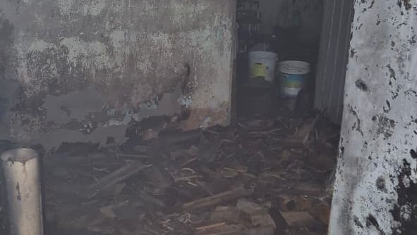 Incêndio atinge e destrói casa em Areia Branca