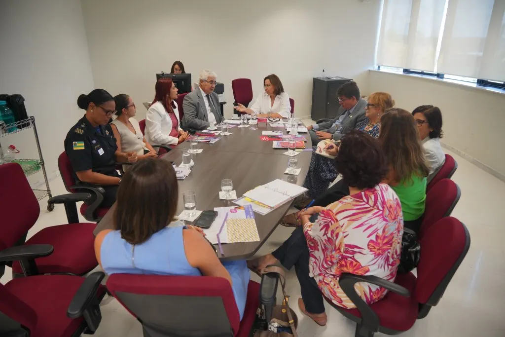 MPSE organiza encontro com prefeitos para fortalecer políticas de combate ao feminicídio no interior
