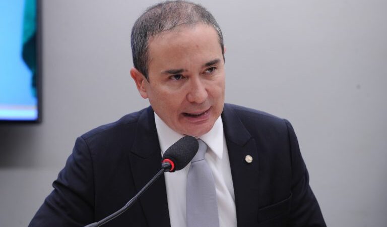 Projeto exige academias com profissionais capacitados para pessoas idosas ou com deficiência