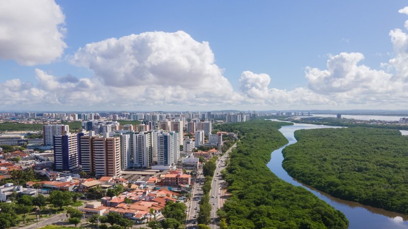 Semana deve ter céu nublado e chance de chuva em Sergipe, aponta Semac