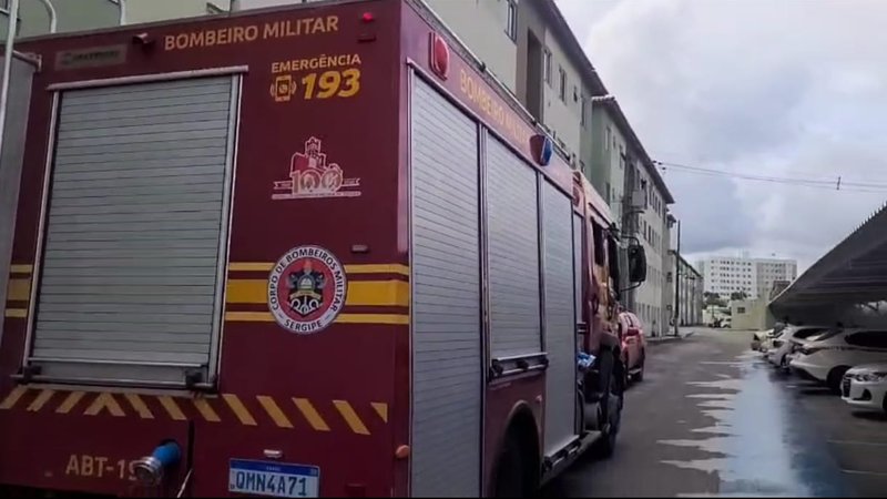 Panela esquecida no fogão provoca princípio de incêndio em condomínio de Aracaju | Sergipe