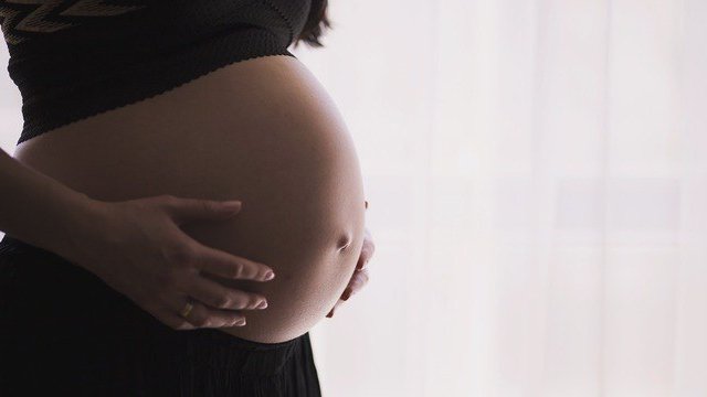 Nova regra garante pagamento do salário-maternidade em até 30 dias