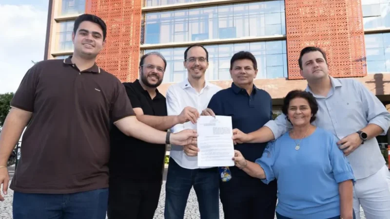Valmir de Francisquinho articula projeto para acabar com taxa mínima de água em Sergipe