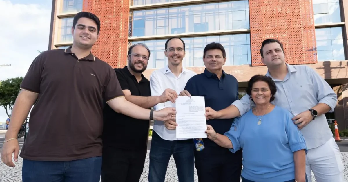 Valmir de Francisquinho articula projeto para acabar com taxa mínima de água em Sergipe