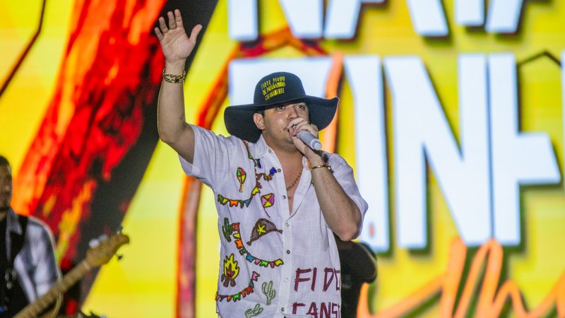Arraiá do Povo terá noite dedicada ao arrocha nesta terça-feira (2)