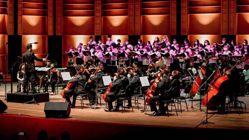 Barracão da Vila do Forró recebe apresentação musical da Orquestra Jovem de Sergipe
