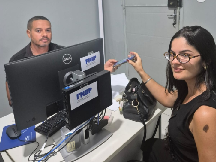 Polícia Civil devolve celulares furtados a vítimas em Tobias Barreto