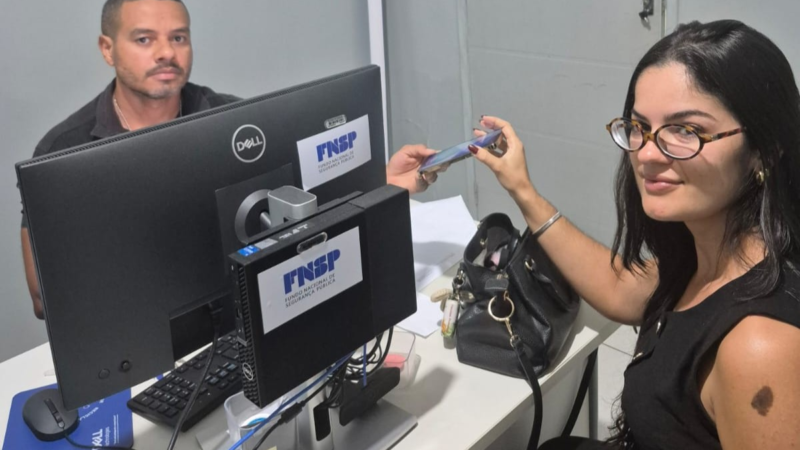 Polícia Civil devolve celulares furtados a vítimas em Tobias Barreto