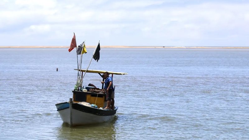 Pescadores artesanais começam a receber seguro-defeso retroativo