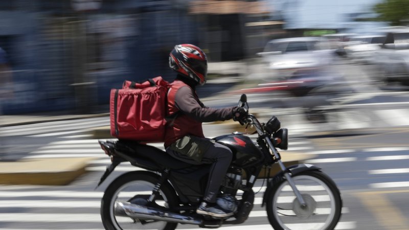 Financiamento para entregadores e mototaxistas é adiado para o fim de julho