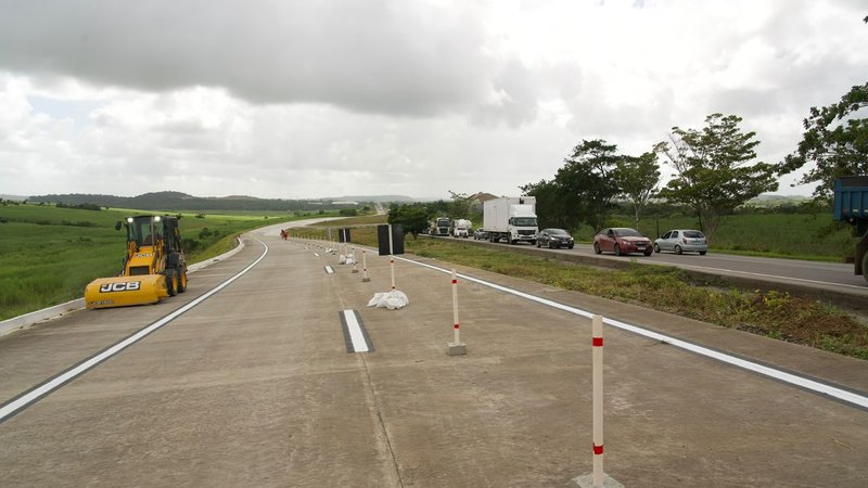Governo e União assinam acordo para viabilizar implantação do VLT na Grande Aracaju