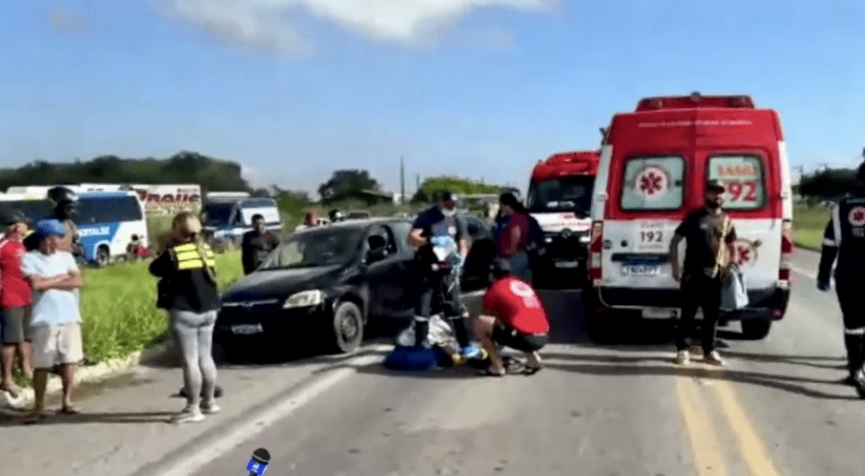 Acidente grave deixa motociclista morto e envolve múltiplos veículos na BR-235 em Itabaiana