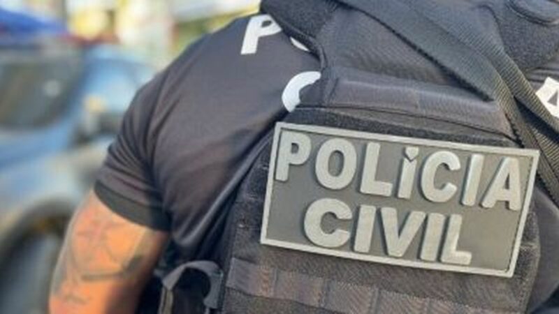 Homem é preso em flagrante por injúria racial e ameaça