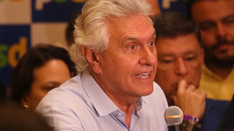 Caiado diz que apostar em Flávio Bolsonaro é como “loteria”